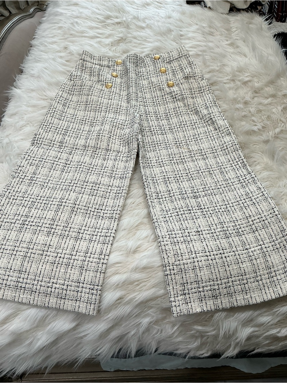 Zara Cream and Black Tweed Wide-Leg Women’s Pants with Gold Buttons